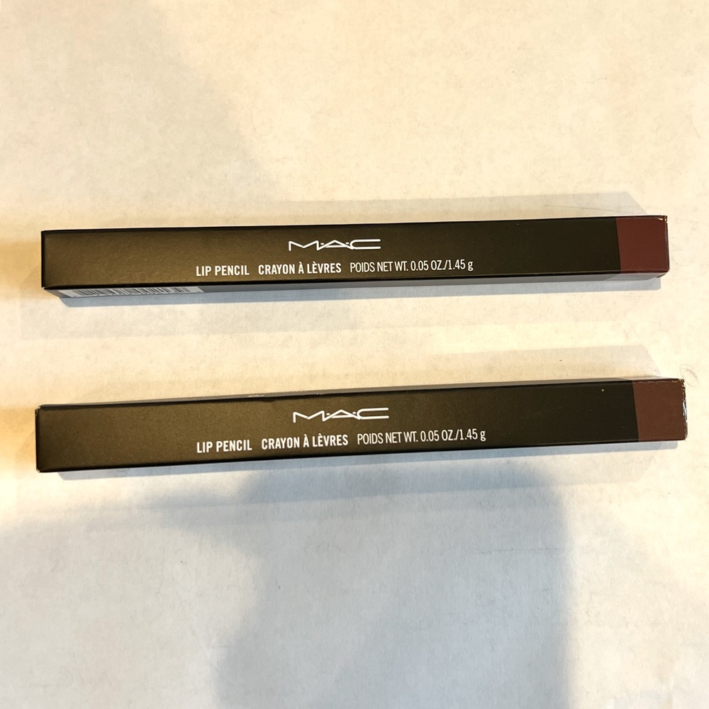 MAC Stone OR Plum lip pencil